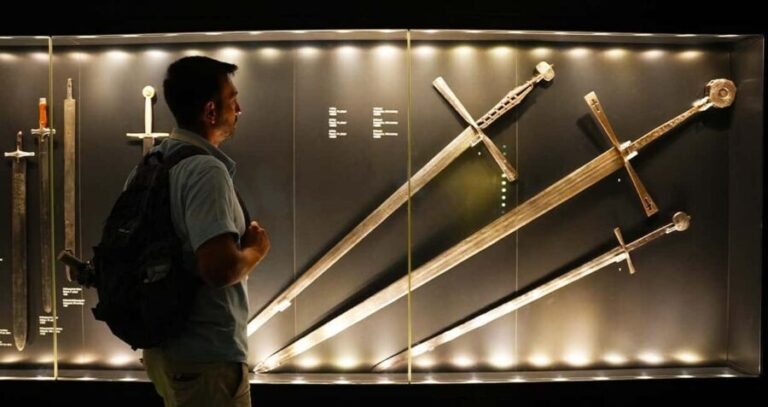 Istanbul: Topkapi, Harem Small Group Guided Tour & Historian - The Experience and Group Dynamics