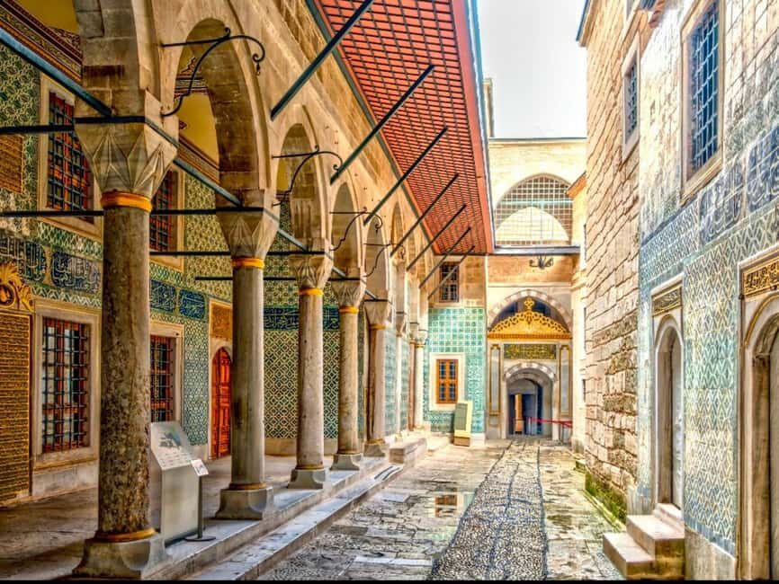 Istanbul: Topkapi Palace and Harem Ticket with Audio Guide - The Price-Value Balance