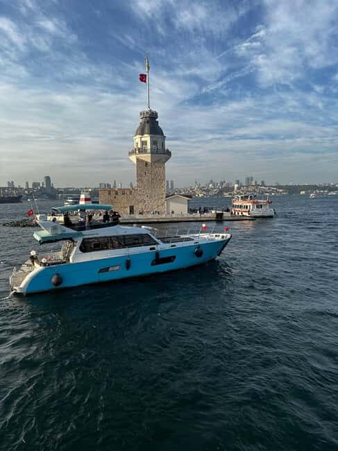 Istanbul:Private Yacht Cruise with Maiden's Tower Visit - What to Expect on the Cruise