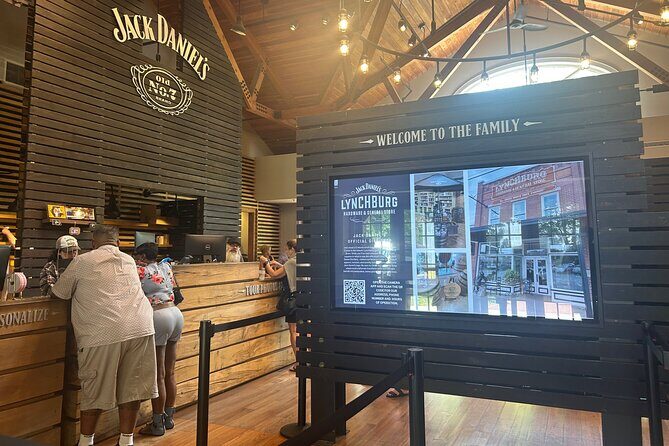 Jack Daniels Private Distillery and Dine Tour from Nashville - Who Should Book This Tour?