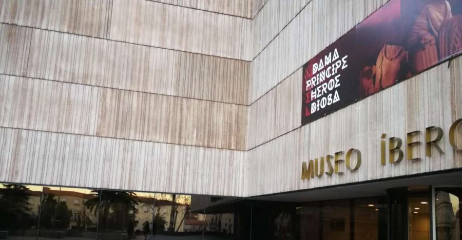 Jaén: Iberian Museum and Provincial Museum Entry and Tour - Transition to the Provincial Museum