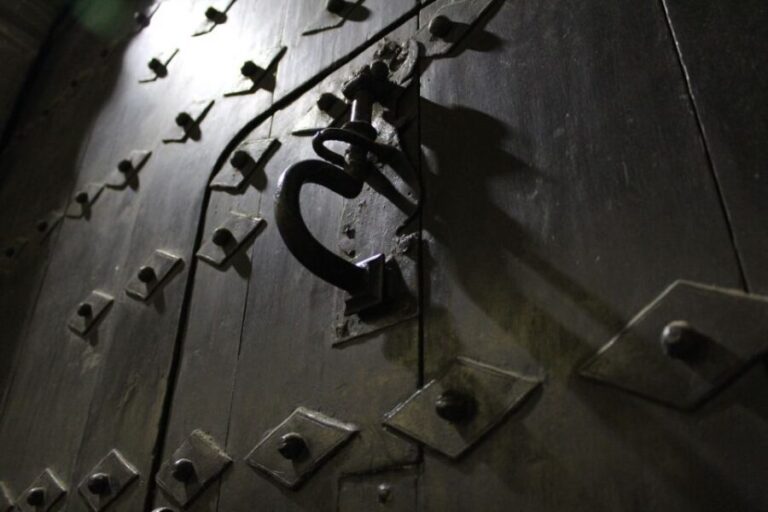 Jaén: Legends and Mysteries Walk - Why This Tour Works for Travelers