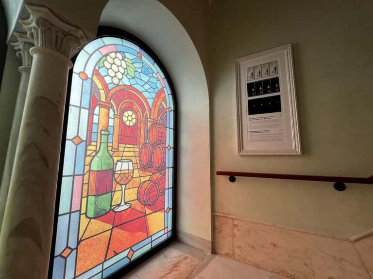 Jerez de la Frontera: Sherry Gallery and San Dionisio Palace - Who Is This Tour Best For?