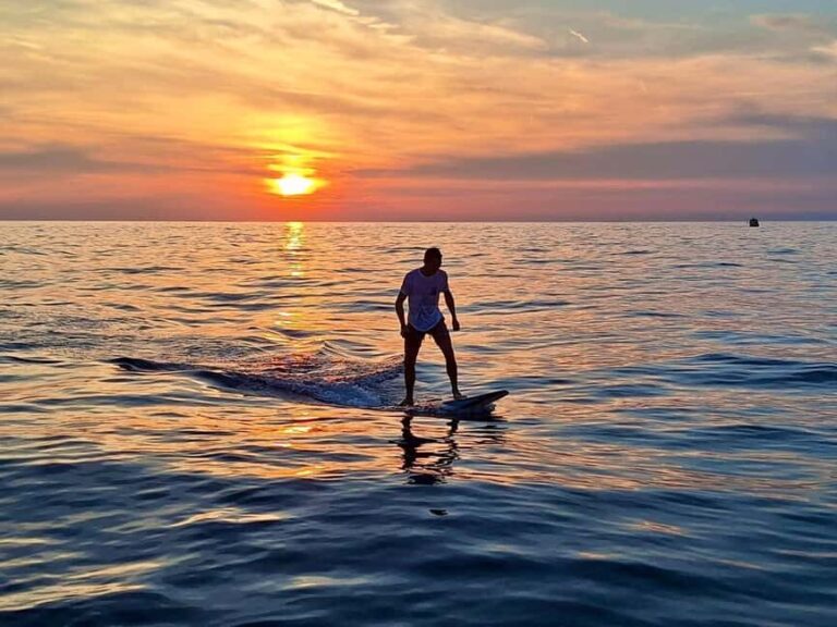 Jet-Boarding with Instructions - The Itinerary: What to Expect