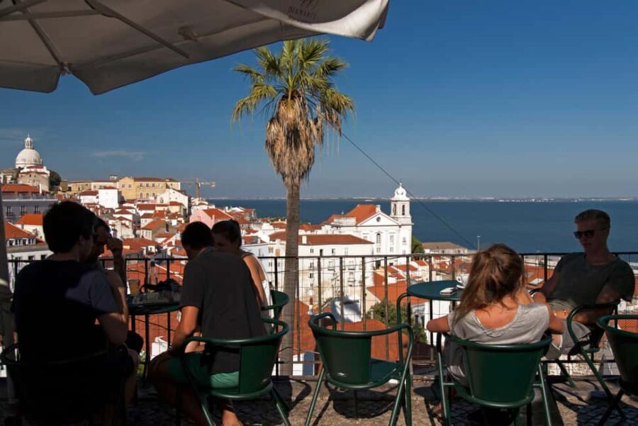 Jewish Lisbon Private Tour with Local Guide and Pickup - A Closer Look at the Itinerary