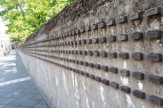 Jewish Quarter History Walking Tour in Colognes Old Town - Who Should Consider This Tour?