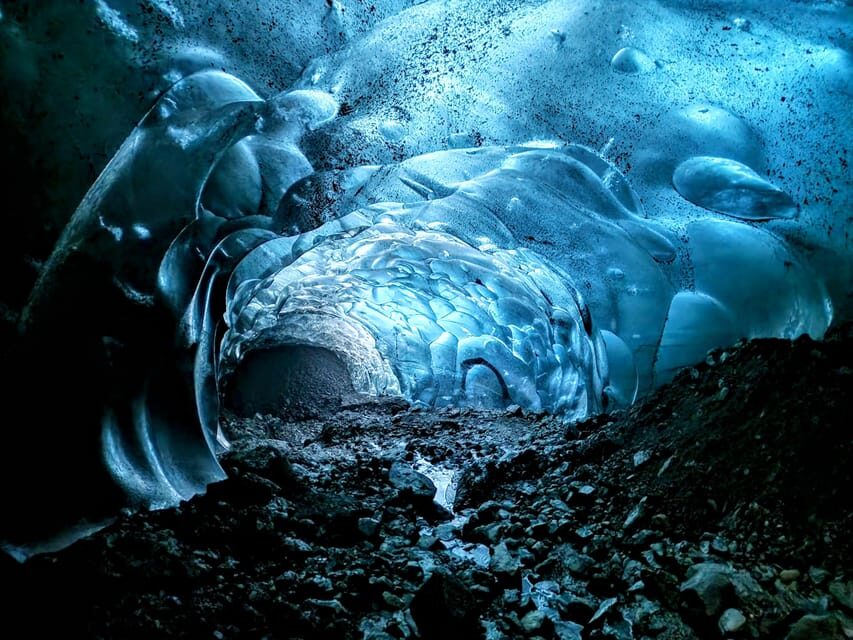 Jökulsárlón: Blue Ice Cave Tour and Glacier Walk - Real Experiences from Travelers