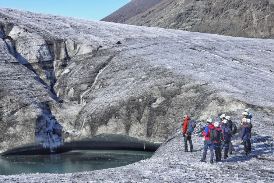 Jökulsárlón: Vatnajökull Glacier Guided Hiking Tour - What the Reviews Say