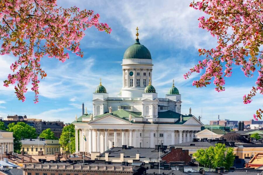 Joyful Family Walking Tour in Helsinki - Highlights and Key Sights