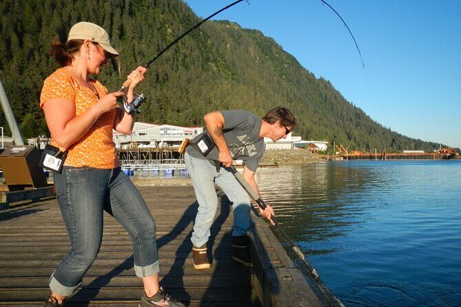 Juneau Shore Fishing for Alaskan Salmon - Practical Tips for Booking and Enjoying the Tour