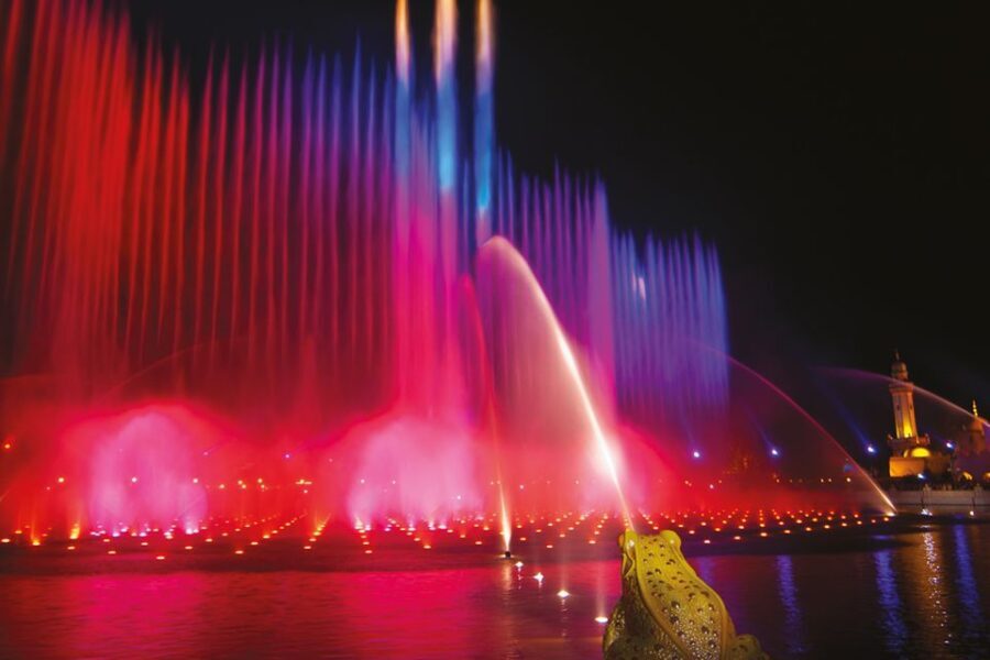 Kaatsheuvel: Efteling Theme Park Day Admission Ticket - Practical Details and Tips