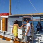 Kaiki cruise to Antiparos & Despotiko including BBQ lunch - Frequently Asked Questions