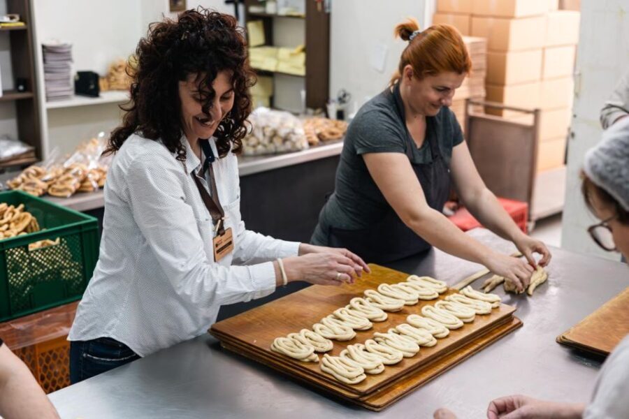 Kalamata: Food tour and Olive Oil Tasting with Light Lunch - Who Will Love This Tour?