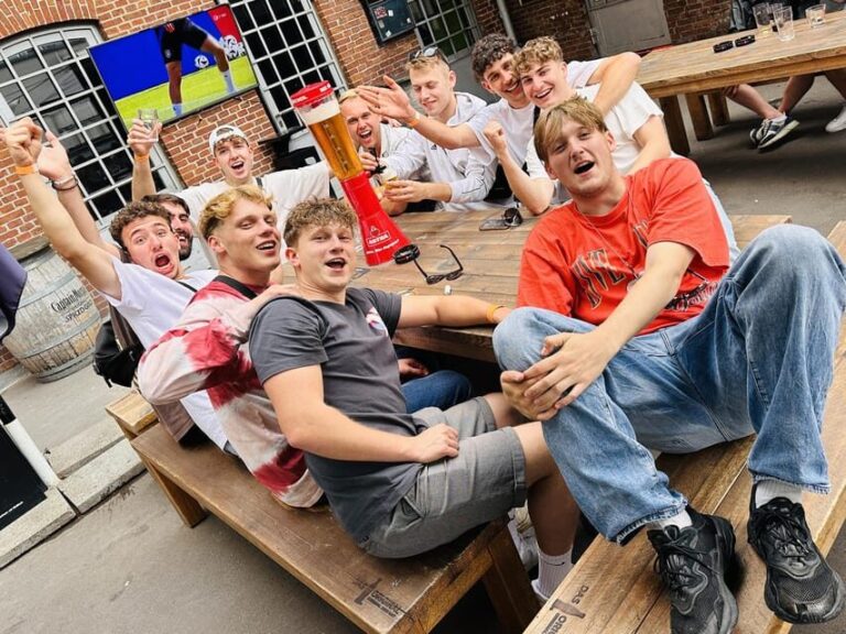 Karlsruhe: Private pub crawl with insider guide & free shots - What You Can Expect from the Karlsruhe Pub Crawl