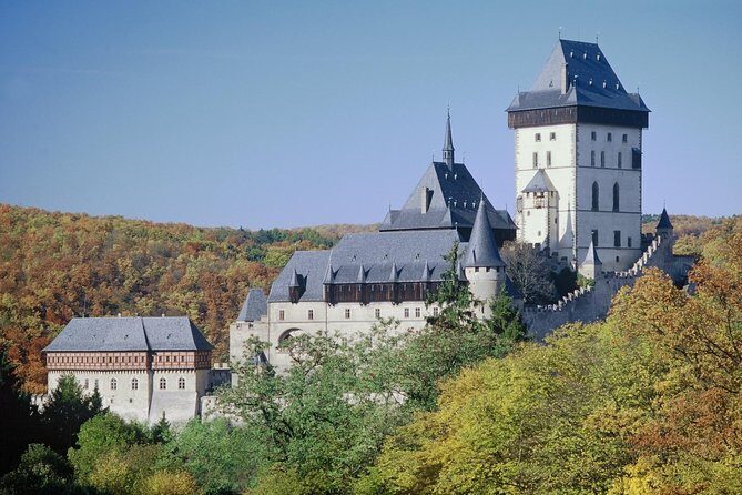 Karlstejn Castle Half Day Tour from Prague - The Experience on the Ground