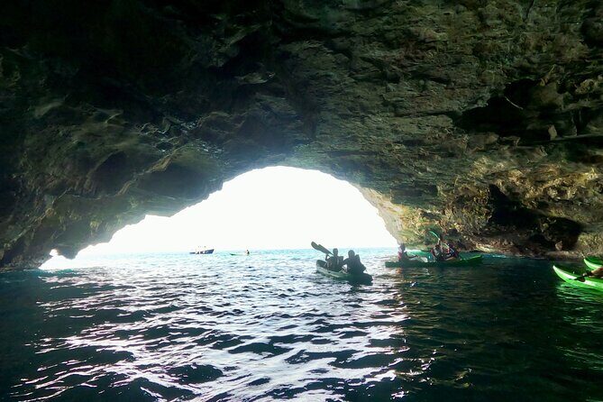 Kayak and Canoe tour in Leuca and the Ponente Caves - The Sum Up