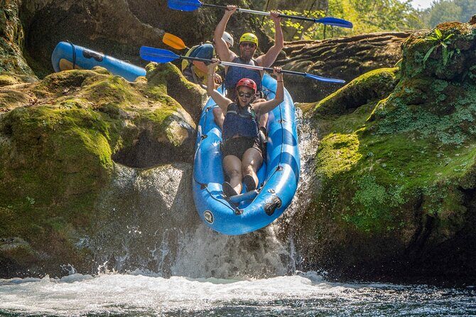 Kayaking at the Mreznica Canyon - Practical Details and What to Expect