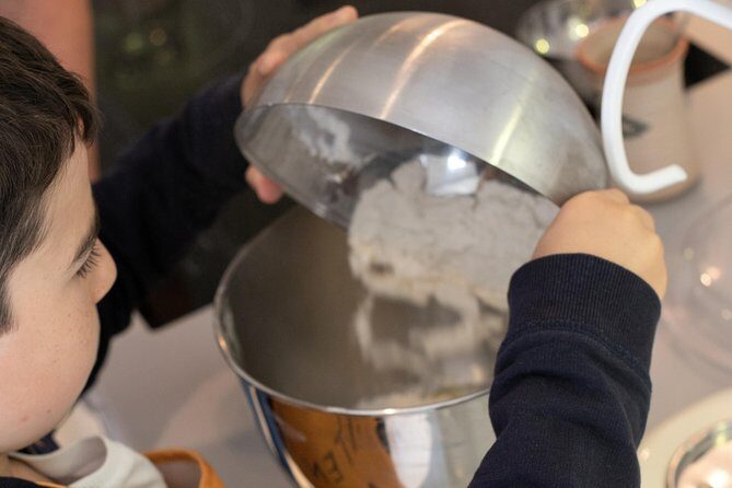 Kids in the Kitchen - CrOisSaNtS near Eiffel Tower - The Authenticity and Quality of the Experience