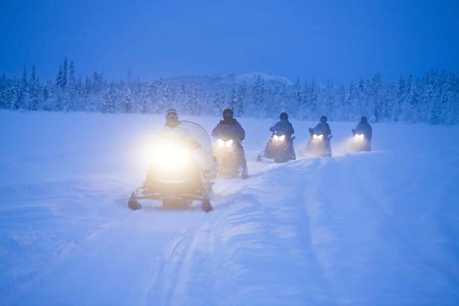 Kiruna: Guided Snowmobile Tour with Lunch - The Guide and Group Dynamics