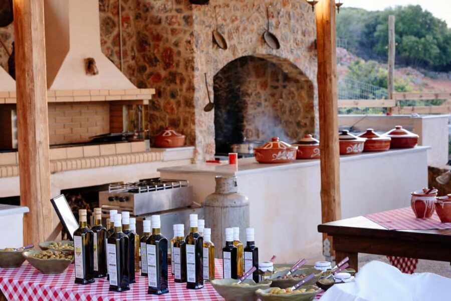 Knossos, Lasithi, Zeus Cave & Olive Mill Farm Combo Tour - Practical Tips for the Tour