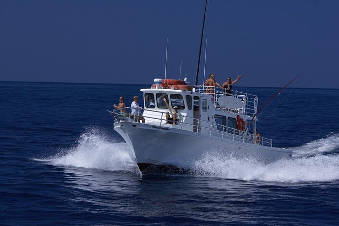 Kona Hawaii Fishing/Snorkel Large Group Private Charter on OE II - What to Expect from the Kona Fishing and Snorkel Charter
