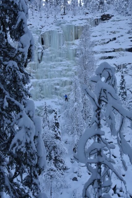 Korouoma Canyon and Frozen Waterfalls - The Guide and the Experience