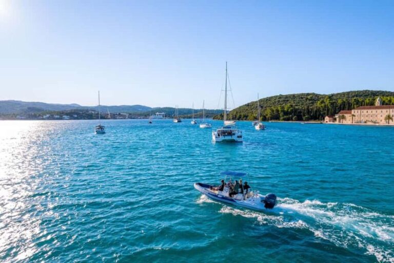 Korula: Shipwreck & Hidden Gems Private Speedboat Tour - Snorkeling Around the Shipwreck