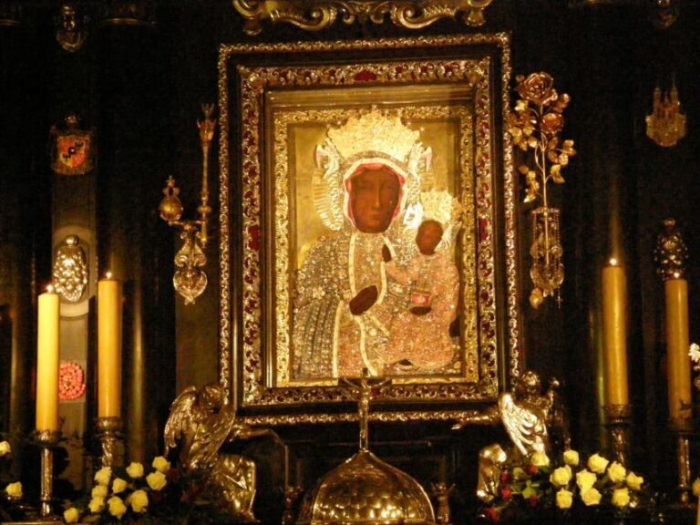 Krakow: Czestochowa Black Madonna Guided Day Tour & PickUp - Why the Tour’s Highlights Matter