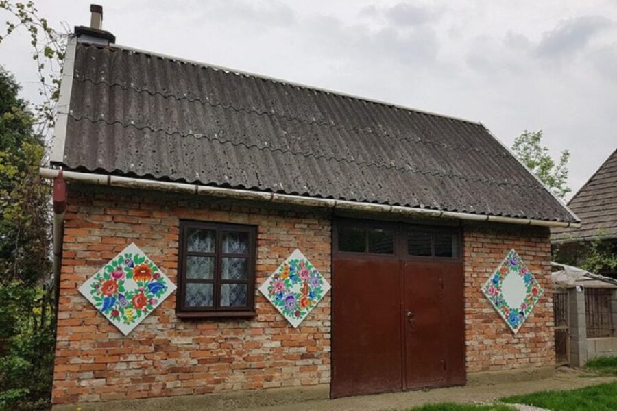 Krakow: Guided Day Tour of Zalipie Village & Museum Entry - Visiting the Felicja Curylowa Museum