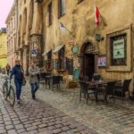 Krakow: Guided Kazimierz Jewish Quarter Walking Tour - Who Should Consider This Tour?