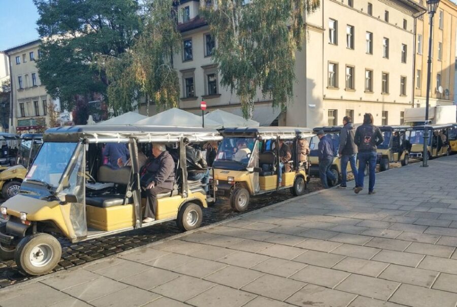 Krakow: Jewish Quarter and Ghetto Sightseeing Golf Cart Tour - Visiting the Jewish Ghetto site