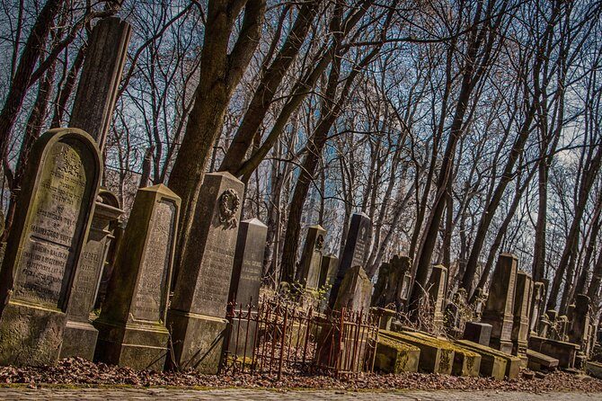 Krakow Kazimierz and Jewish Ghetto Tour with Synagogues - FAQ