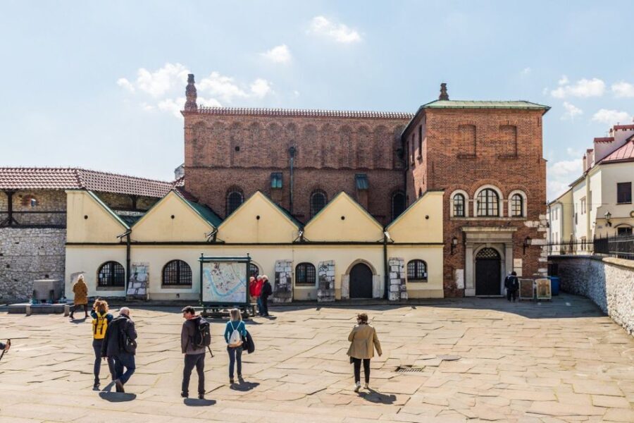 Krakow: Old Town, Ghetto, and Kazimierz Golf Cart Tour - A Deep Dive into the Tour Experience