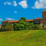 Krakow Old Town & Kazimierz Highlights Tour by Electric Car - The Practical Side: Private vs. Group Tour