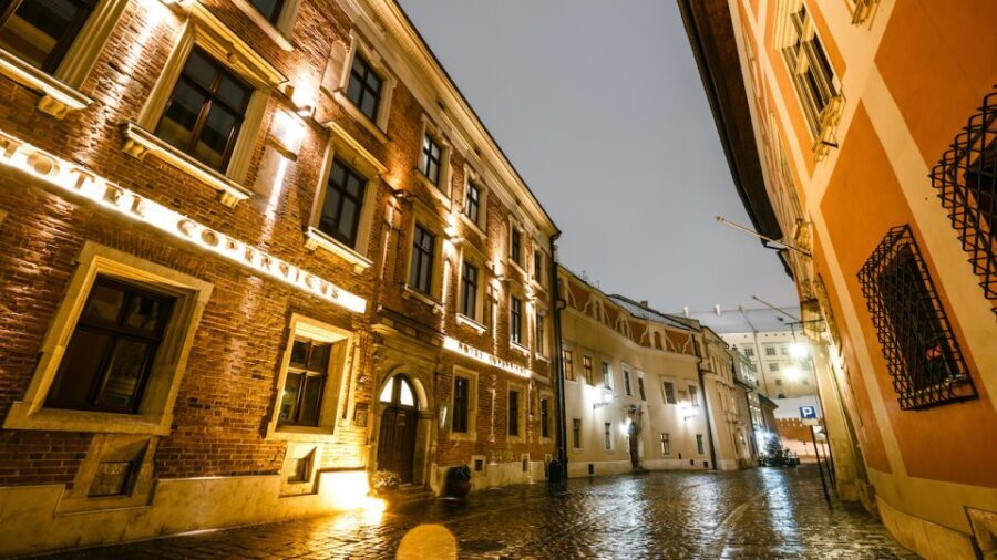 Krakow: Old Town Walking Tour - What the Tour Includes and What It Doesn’t