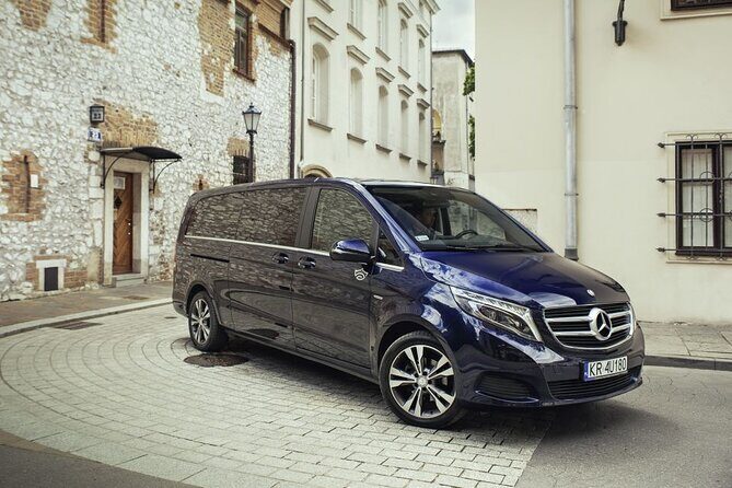 Krakow: Private Airport Transfer - The Vehicle and Service Experience