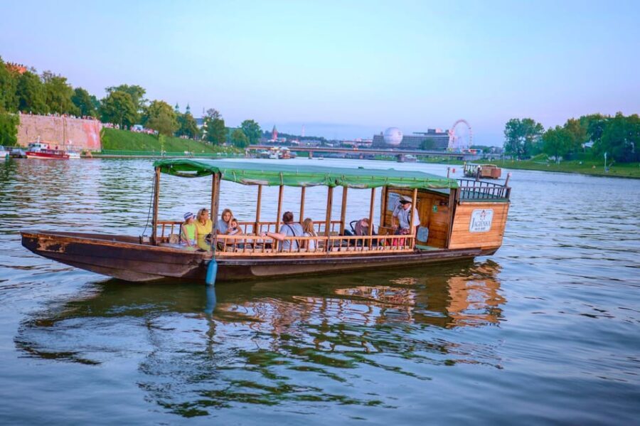 Krakow: Private Gondola Cruise with Delicacies - Who Will Love This Experience?