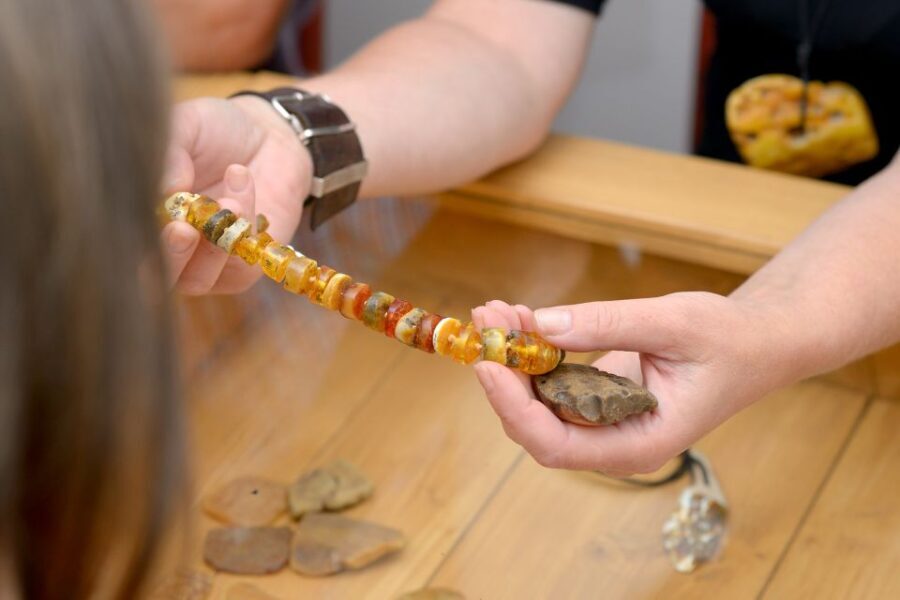 Krakow: Private Shopping Tour with Snacks and Beer Tasting - Art, Amber, and Craftsmanship