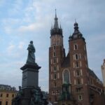 Krakow Private Tour: Old Town, Kazimierz & Wawel Hill - Transportation and Timing