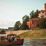 Krakow: Private Traditional Gondola Cruise - What the Experience Includes