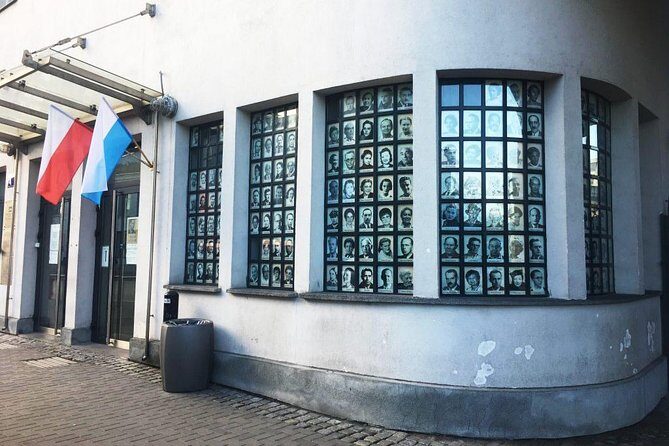 Krakow: Schindler's Factory & Ghetto & Plaszow Camp Guided Tour - Exploring the Itinerary: What You’ll Actually See and Experience