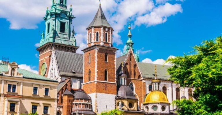 Krakow: Skip-the-Line Wawel Castle Royal Apartments Tour - Small-Group Experience: More Than Just a Tour