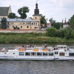 Krakow: Vistula River Panoramic Boat Tour - What to Expect During the Cruise