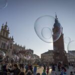 Krakow: Walking Tour and Liqueur Tasting with Local Guide - Visiting Wawel Hill and the Royal Castle