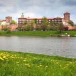 Krakow: Wawel Castle & Cathedral and Wieliczka Salt Mine Guided Tour with Lunch - Practical Details and Considerations