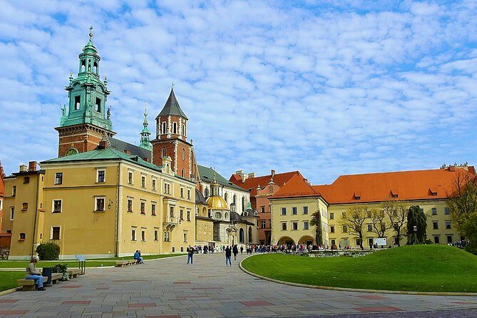 Krakow: Wawel Castle Guided Tour - The Value of This Tour