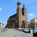 Kraków & Wieliczka Salt Mine Full-Day Trip from Warsaw - Who Should Consider This Tour?