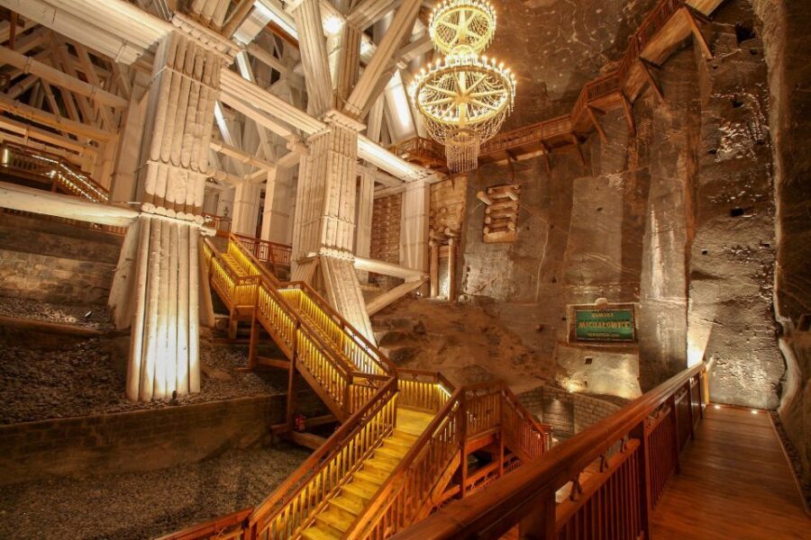 Kraków: Wieliczka Salt Mine Guided Tour with Hotel Pickup - Who Is This Tour Best Suited For?