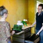 Kuopio: Vegetarian Lunch with Local Power Couple - Who Will Appreciate This Tour?