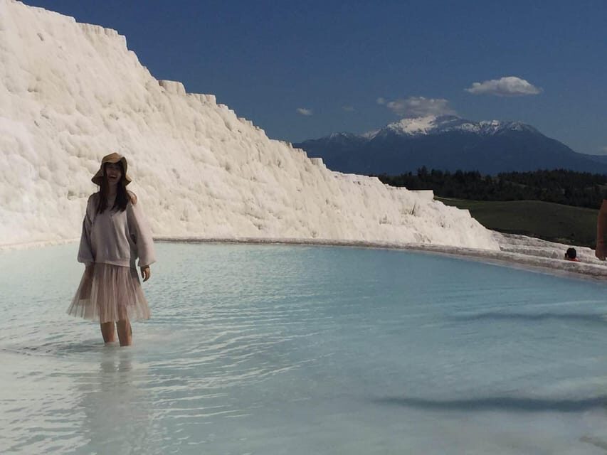 Kusadasi: Guided Pamukkale Tour - En Route Break and Expectation Setting